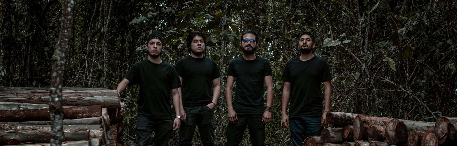 [AK-47] Una banda que suena tan duro como su nombre » Headbangers ...