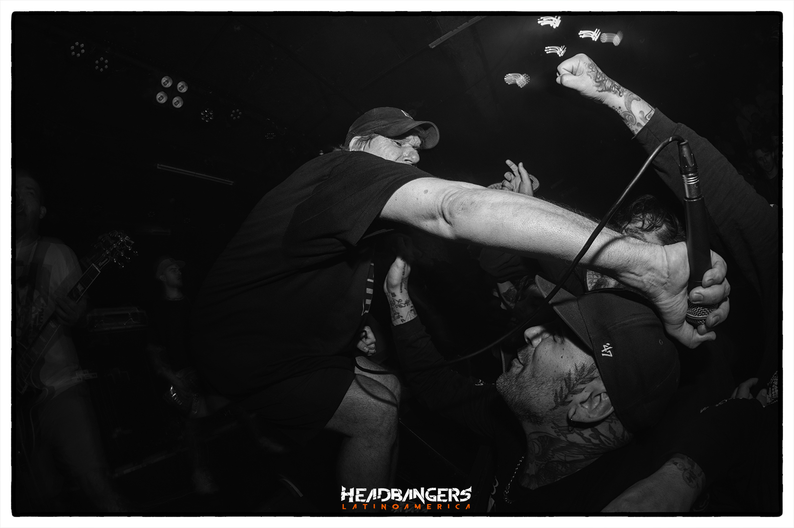 [LiveReview] Contra todo pronóstico, el Hard Core de BANE logró hacer explotar Buenos Aires.