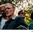 Queens of the Stone Age vuelve con «Easy Street»